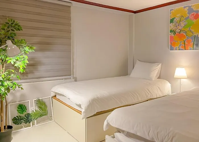 Wood Sage House #3ldk #busan Ktx Station 1min #large House * Busan
